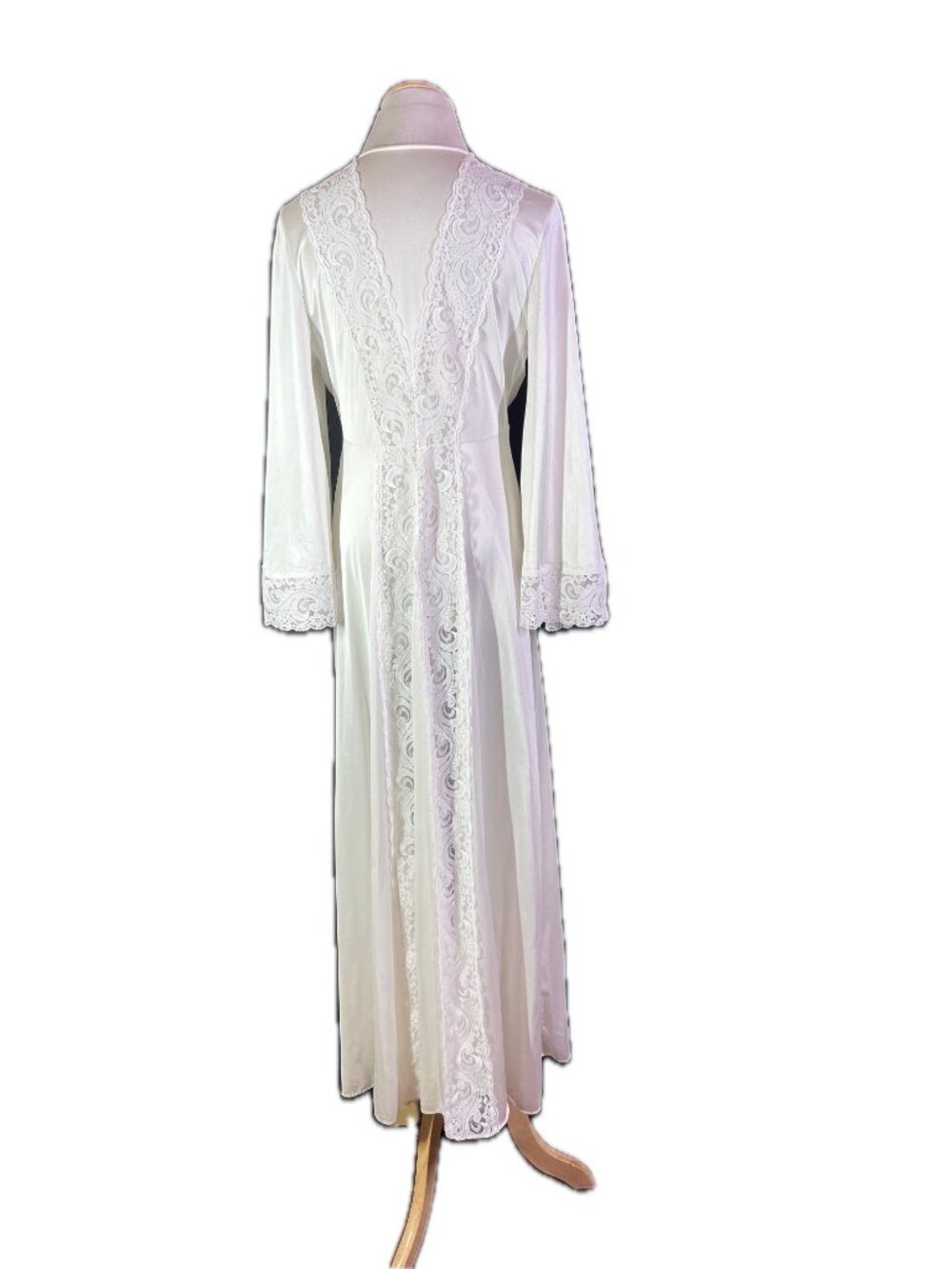 Vintage Ilise Stevens Size M White Nylon Robe Sheer Lace Panels
